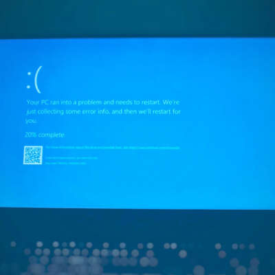 Iconische crashscherm - blue screen of death -   van Microsoft gaat na 40 jaar op zwart 
