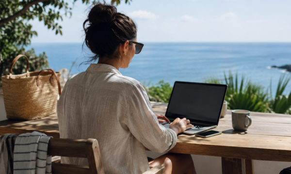 Klaar voor vakantie? Zo houd je cybercriminelen buiten de deur